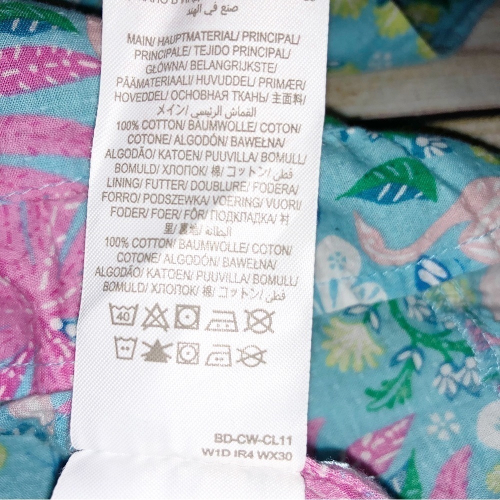 Boden Floral and Flamingos Shorts Romper Size 11-12Y - Picture 5 of 9